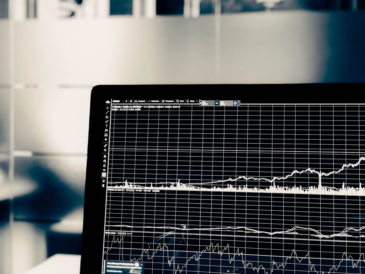 currency pair charts displayed on a trading screen
